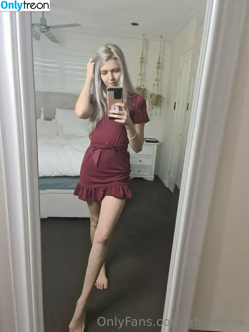 abbieleex nude photo #0541 (abbie.lee.x)