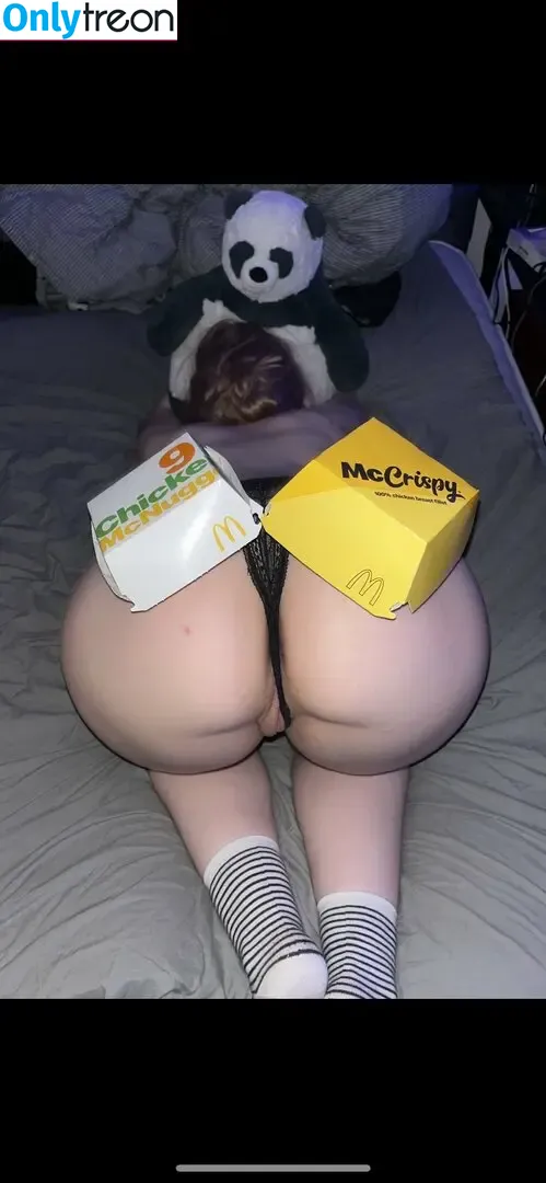 AbbiGilx nude photo #0041 (abigxrl / queenabbi)
