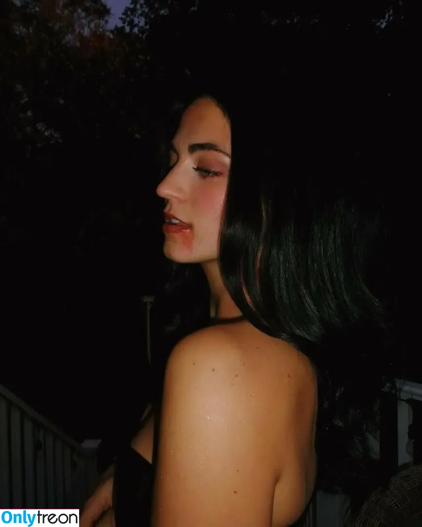Abby Rathbone nude photo #0017 (abbyrathbone)