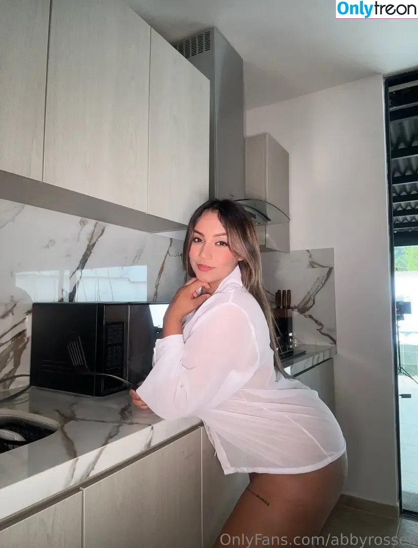 Abby Rossell nude photo #0021 (abby_rosse_1 / abbyrossell)