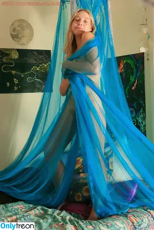 AbbyWinters / abbywinters.official / abiadultpics nude photo #5685