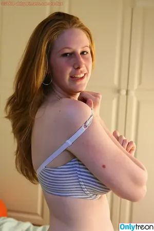 AbbyWinters / abbywinters.official / abiadultpics nude photo #6034