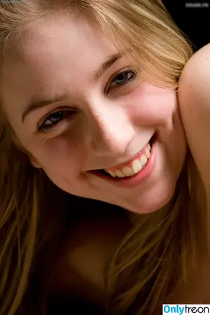 AbbyWinters / abbywinters.official / abiadultpics nude photo #6753