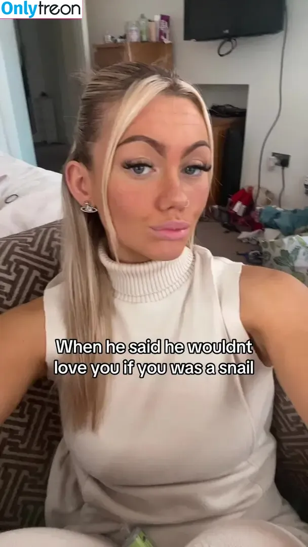 Abi Greasley nude photo #0253 (abi.greasley / abibamfordxx / abigreasley)