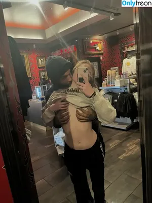 abiahcastlez / abiahxx / simp4peepx / xxabiah nude photo #0005