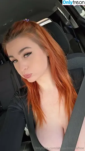 abigaiilmorrisfree / abigaiil.morris nude photo #0037