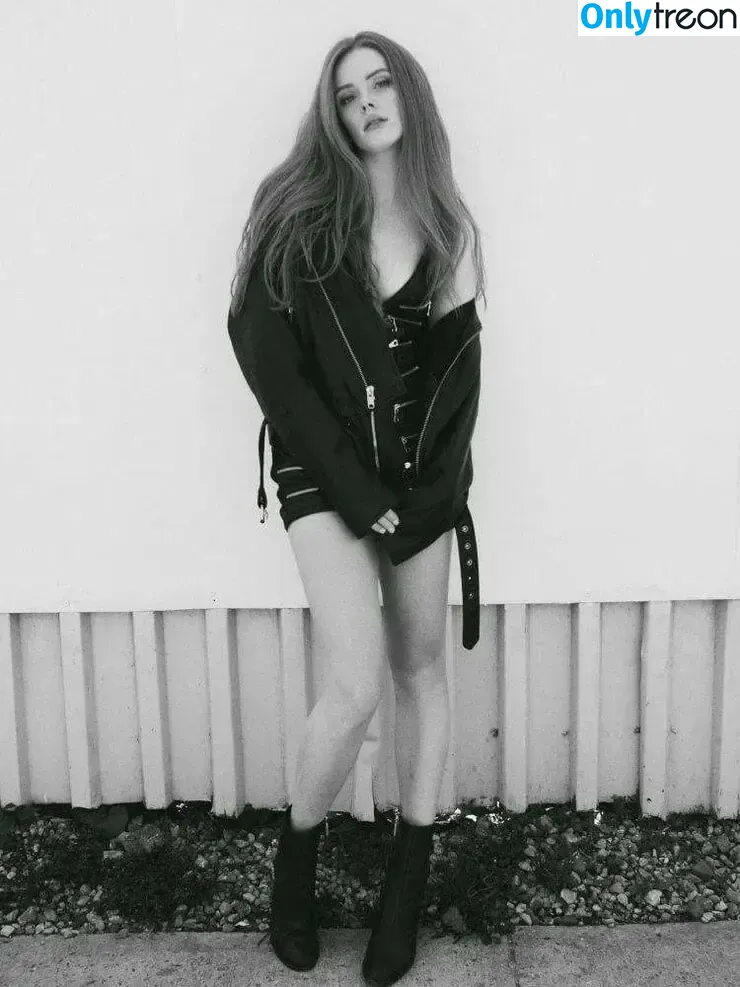 Abigail Cowan nude photo #0014 (abbeycowen)