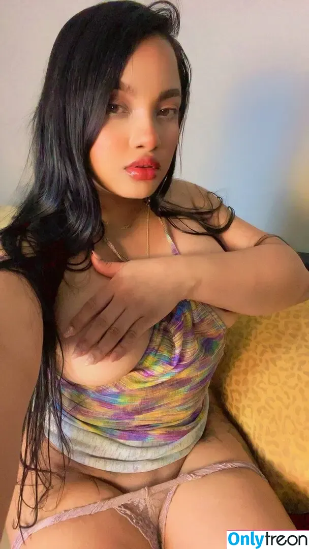 abniyummy nude photo #0006 (abniyummy)