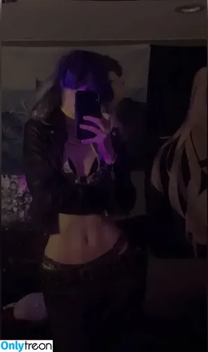  nude photo #0006