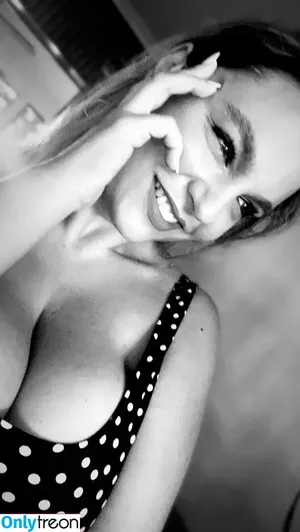 Acronopia nude photo #0627