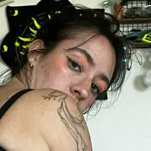 actuallyann2.0 / actuallyyarn nude photo #0041