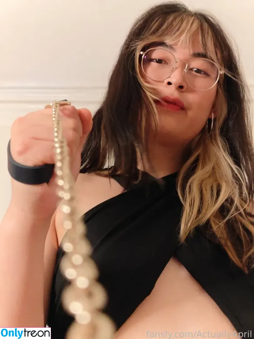 ActuallyApril nude photo #0034 (ItsActuallyApril / oh_itsjustapril)