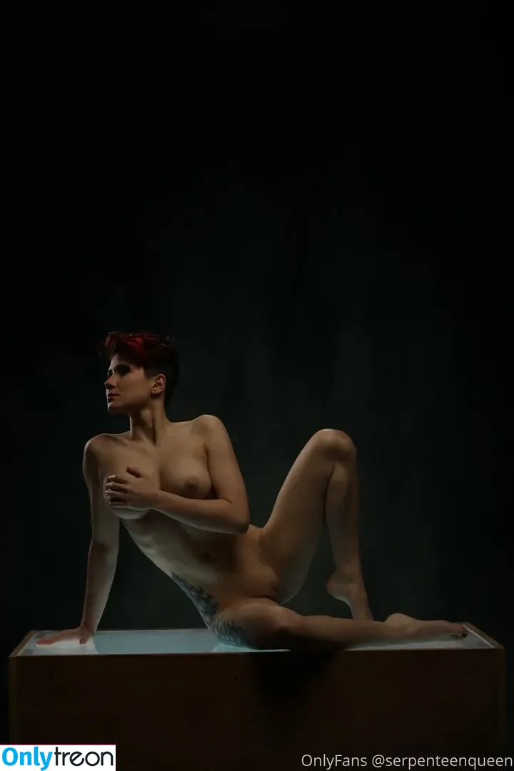 Adalind Gray nude photo #0127 (adalindgrayxo / adalindgrayxo1)