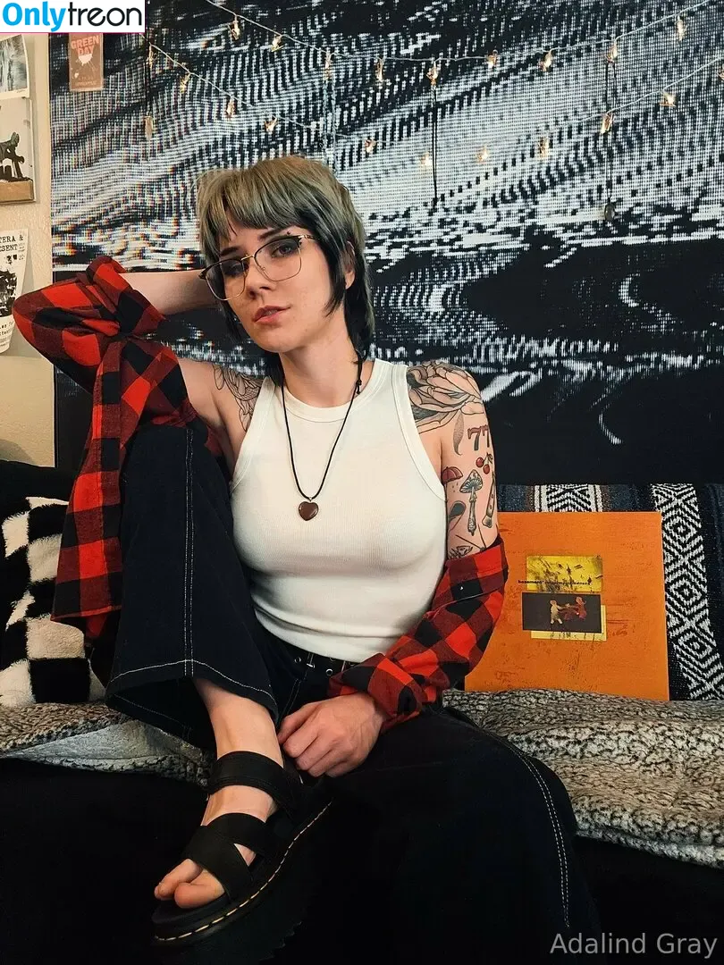 adalindgrayxo nude photo #0455 (adelinegray)