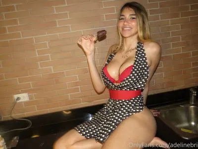 Adelinebri / Bri Adeline / bri_adeline / briaddiies nude photo #0002
