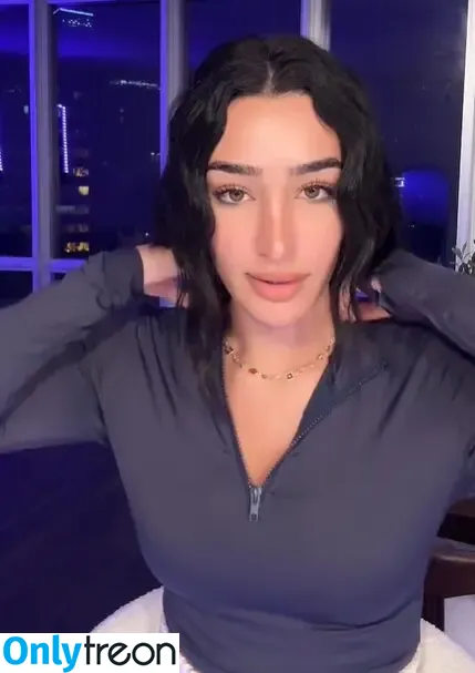 adolladola nude photo #0034 (adolladola)