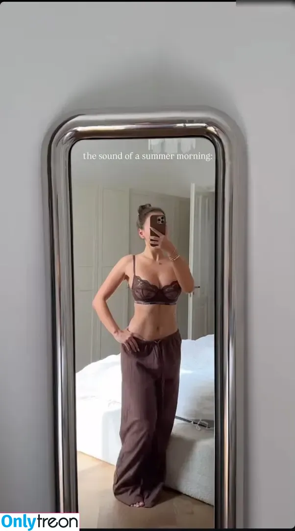 Adorable Caro nude photo #0645 (adorable_caro)