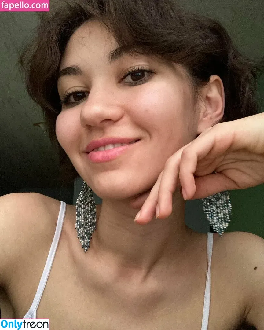 adorable_dina_official nude photo #0072 (adorable_dina)