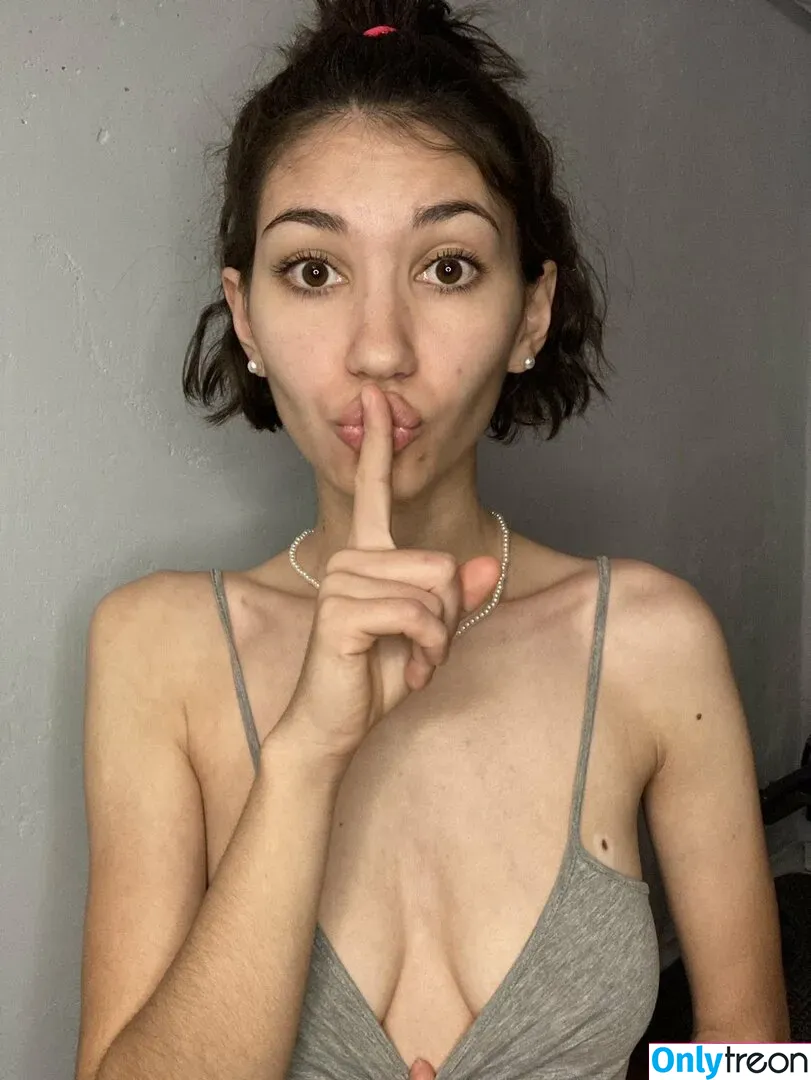 adorable_dina_official nude photo #0300 (adorable_dina)