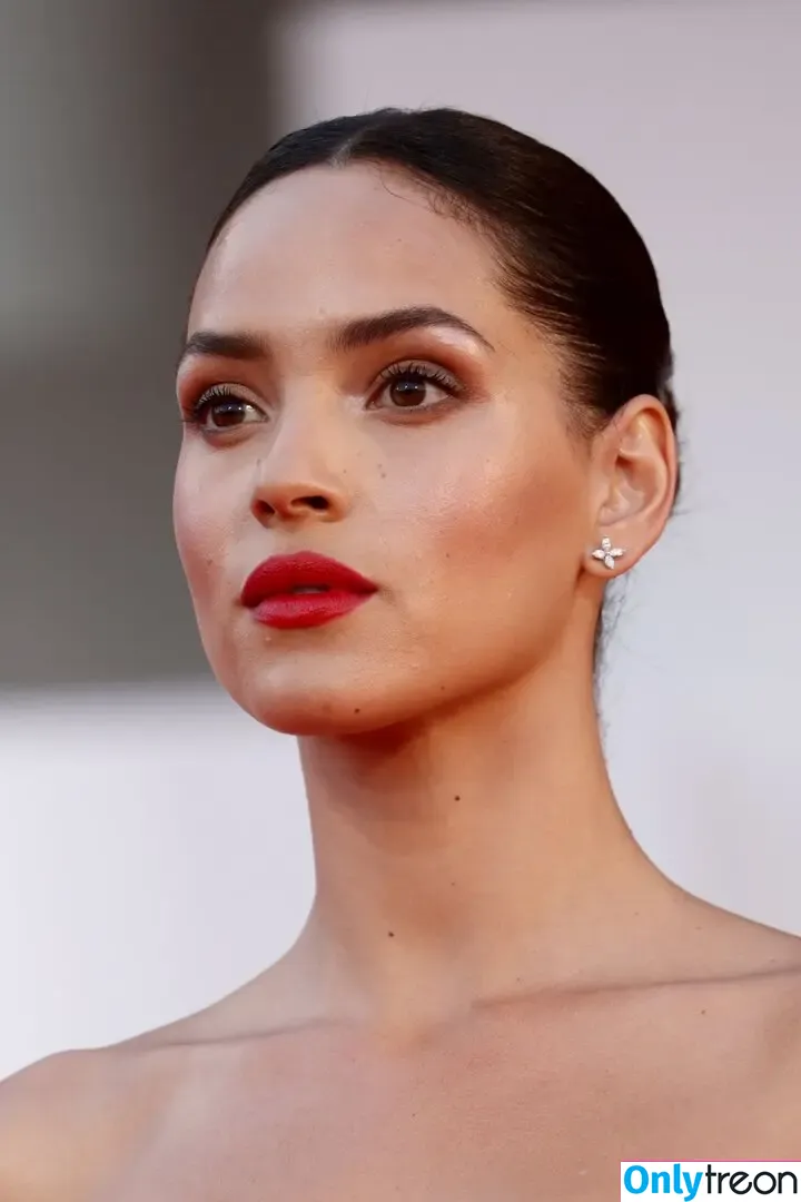 Adria Arjona nude photo #0529 (adriaarjona)