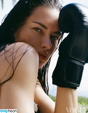 Adriana Lima / AdrianaLima nude photo #1337