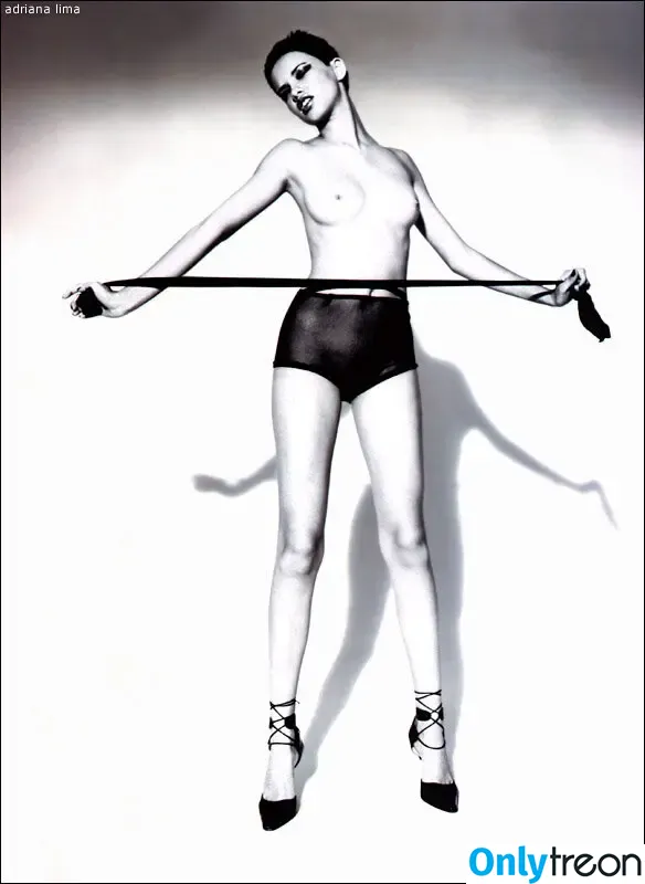 Adriana Lima nude photo #1334 (AdrianaLima)