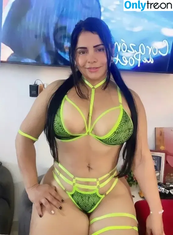 Adriana Rios nude photo #0431 (adrianarios.roypisa.original / adrianarios00)