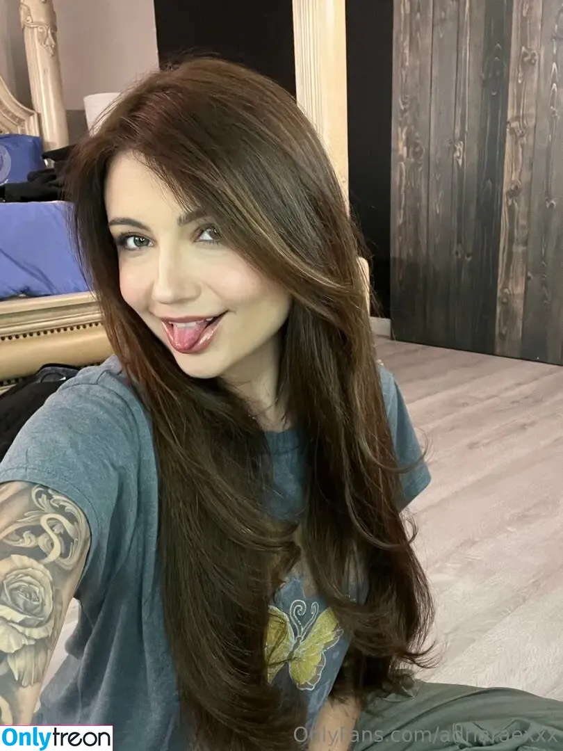 adriaraexxx nude photo #0102 (adriarae)