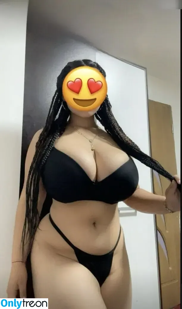 Adry Queen nude photo #0023 (Adry Queen)
