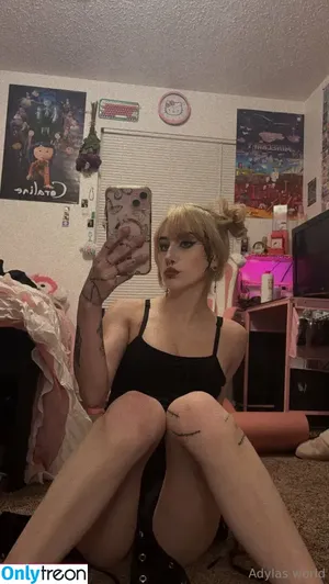 adylasworld / addys__world nude photo #0151