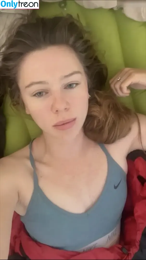 Affe auf Bike nude photo #0173 (affe_auf_bike)