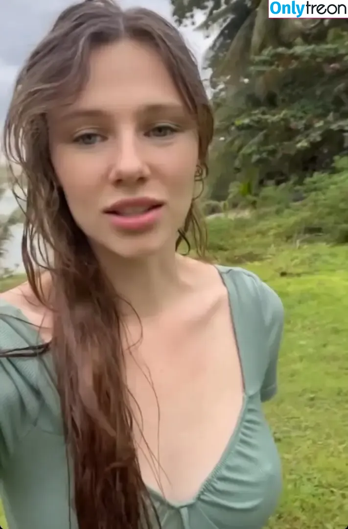 Affe auf Bike nude photo #0338 (affe_auf_bike)