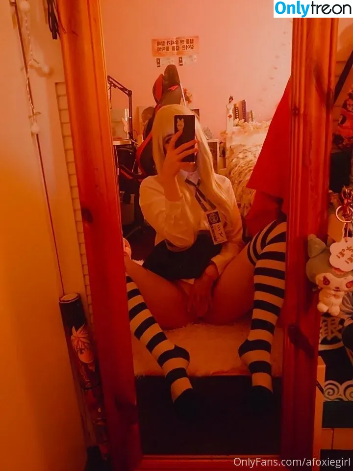 afoxiegirl nude photo #0015 (afox.chan)