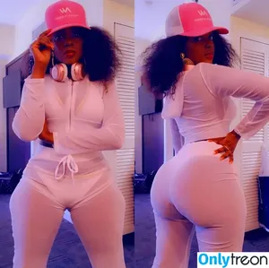 African Booty Meat / curvyandnatural nude photo #0003