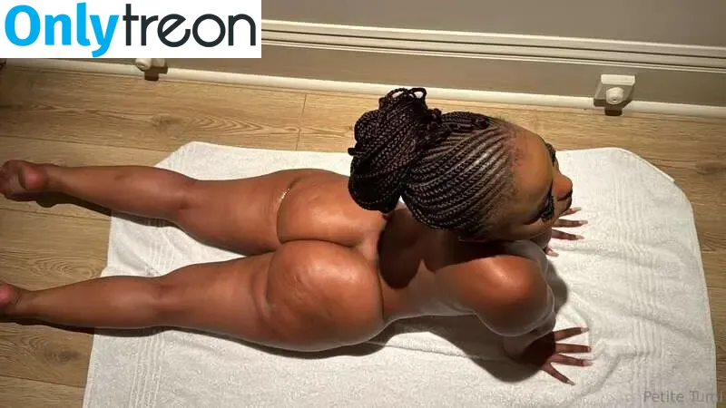 African Booty Meat nude photo #0025 (curvyandnatural)