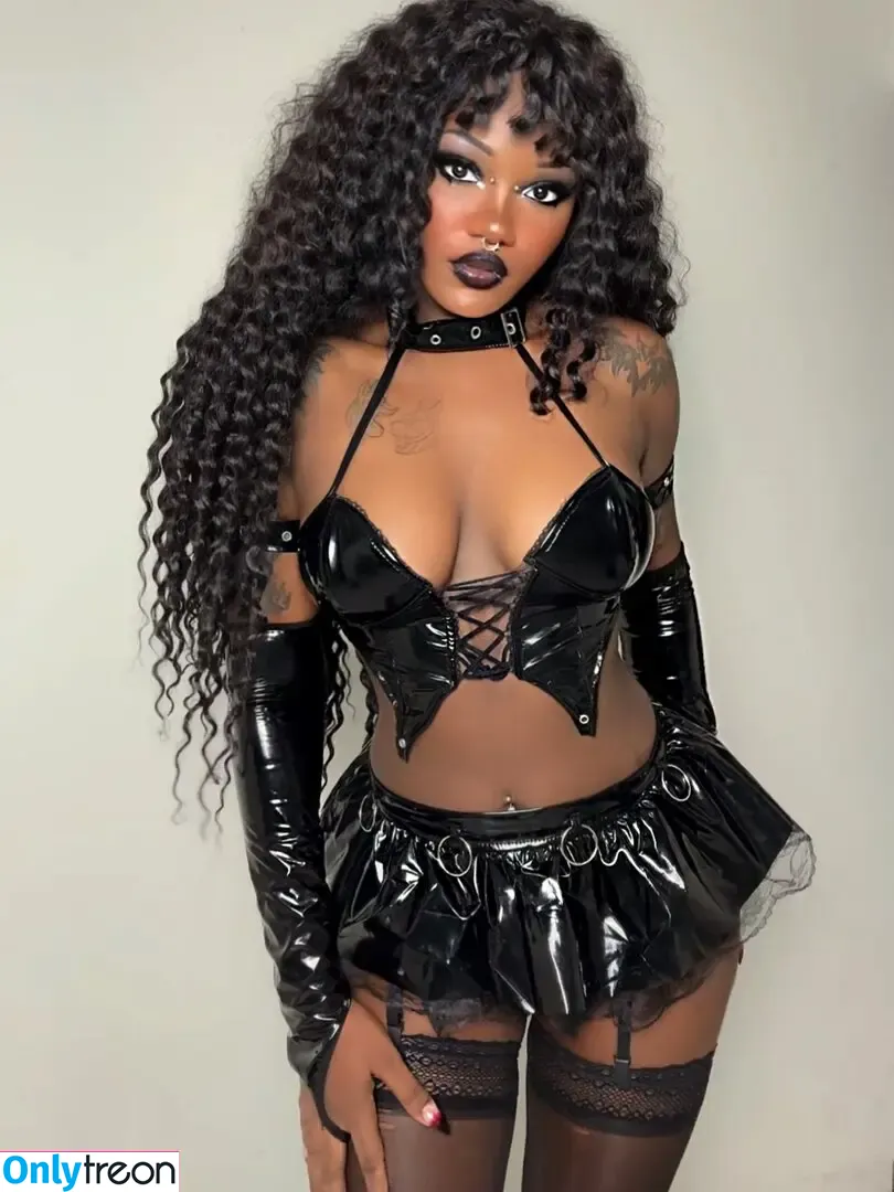 Afro Gaybe nude photo #0064 (Miss_hell666 / afro_gaybe)