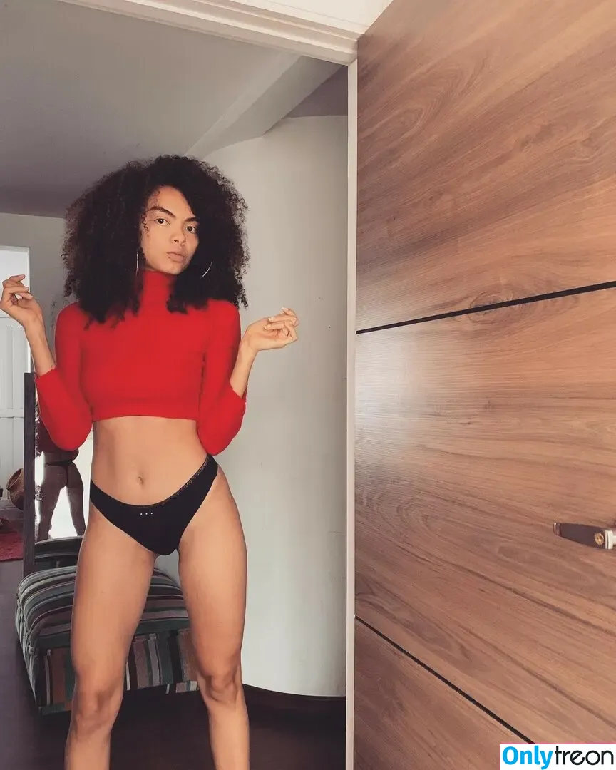 Afroguajira nude photo #0002 (Auxy Guerra / speechless Mahia)
