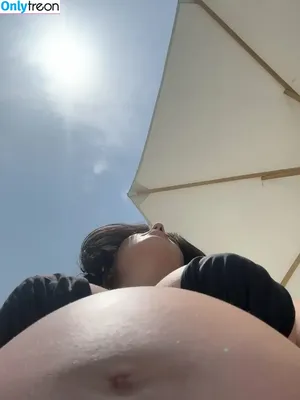 Agathe Auproux / agatheauproux nude photo #0411