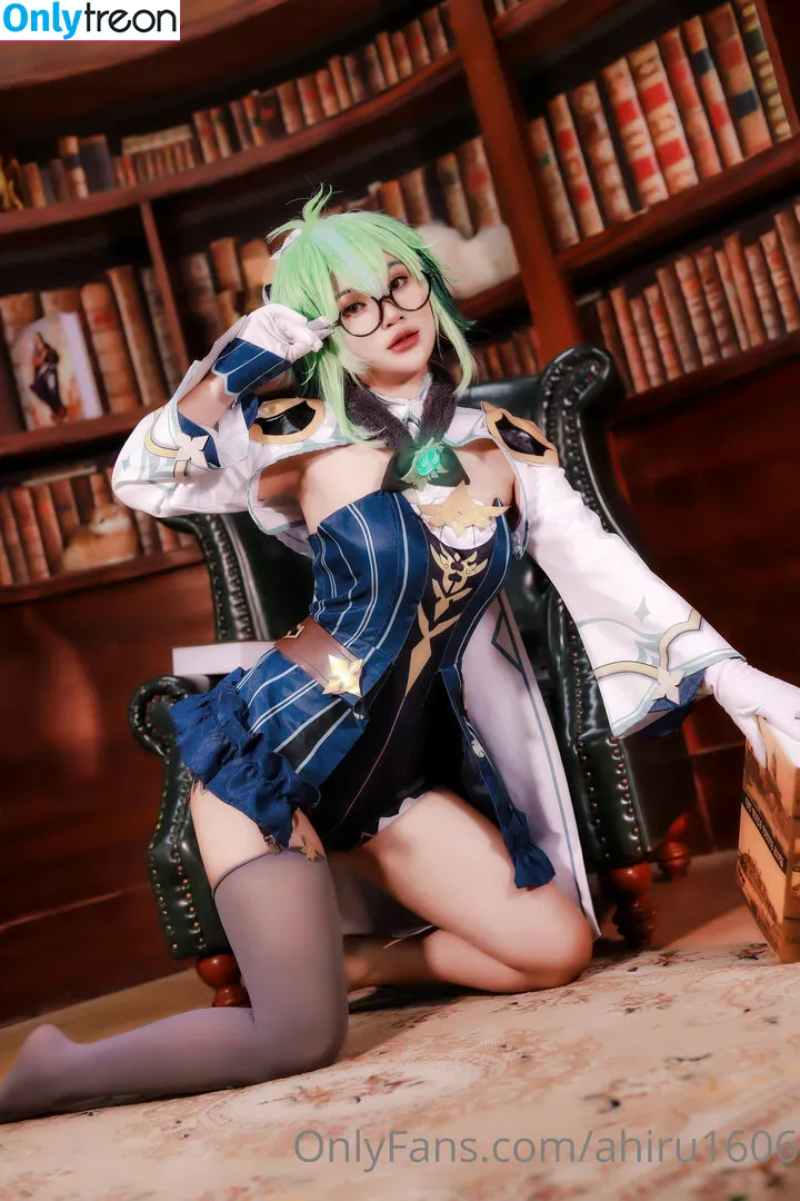 ahiru1606 nude photo #0018 (arcazengale)