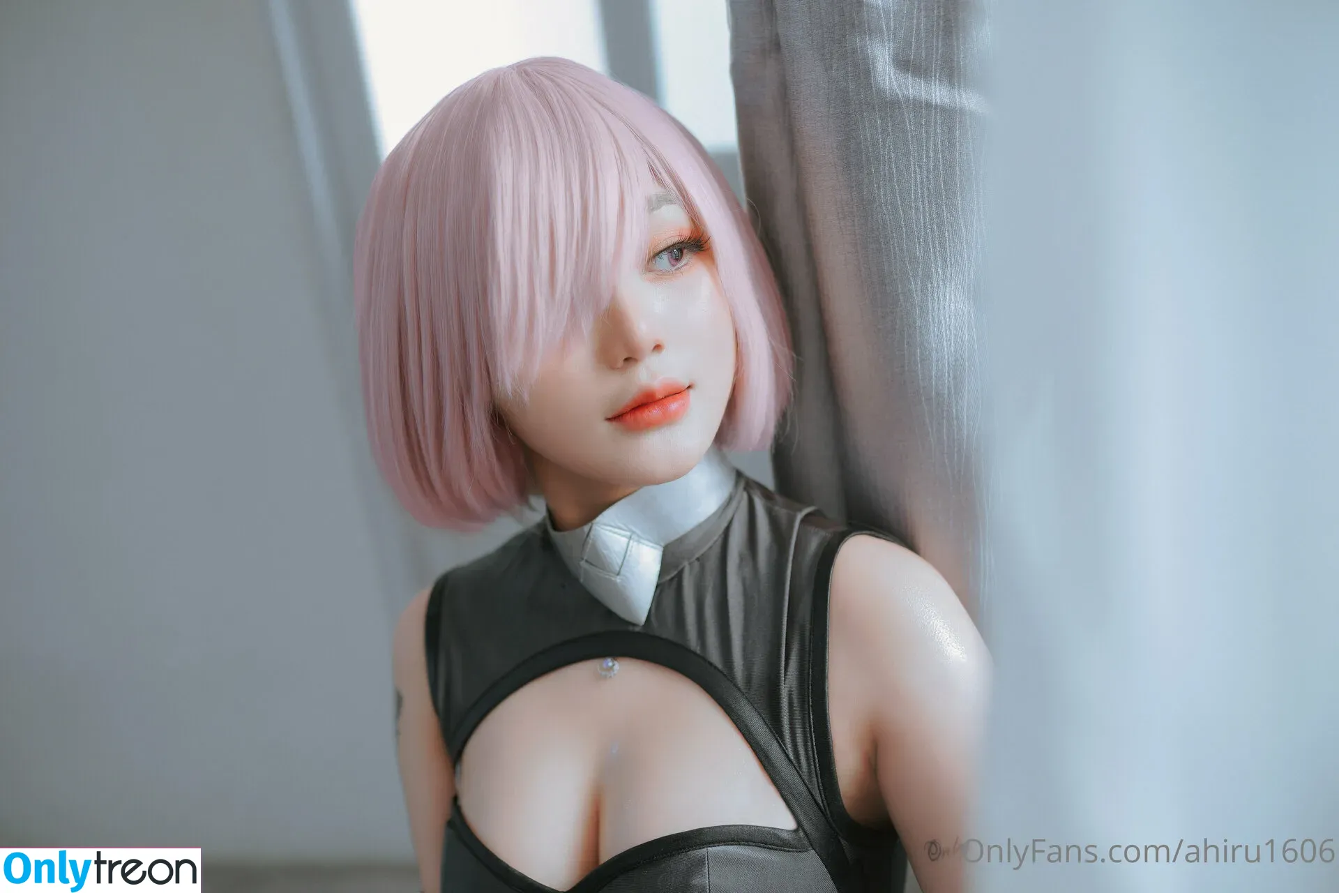 ahiru1606 nude photo #0093 (arcazengale)