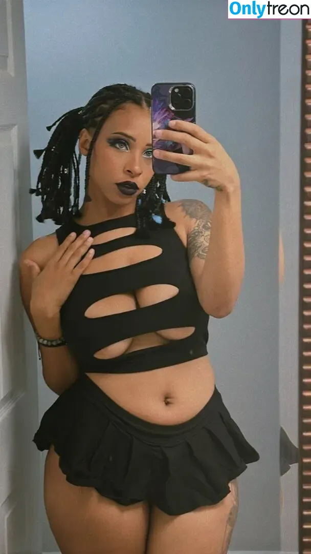 Ahquamarine nude photo #0485 (ahqua.marine)
