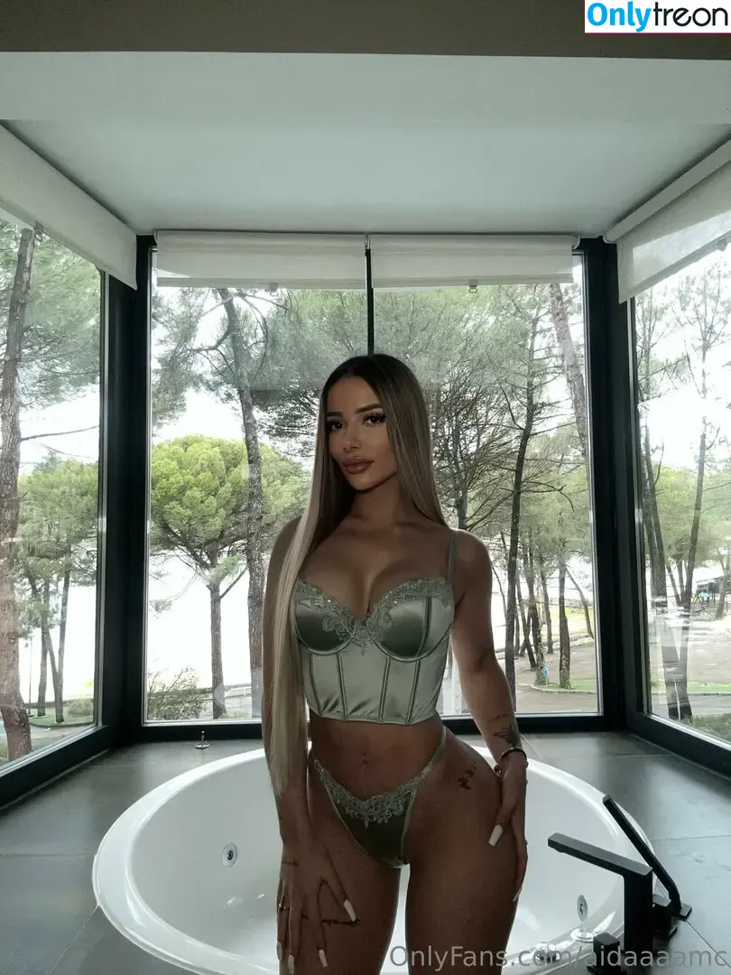 aidaaaamc nude photo #0058 (aidaaaamc)