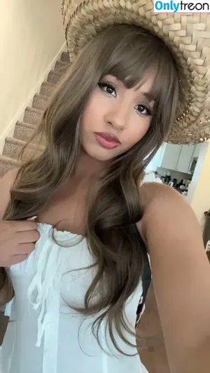 aikoirl / aiko0wO / aikolewds / aikoslewds nude photo #0014