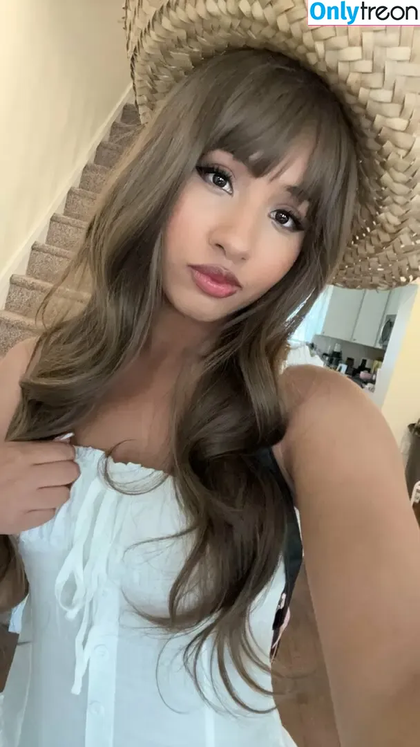 aikoirl nude photo #0014 (aiko0wO / aikolewds / aikoslewds)