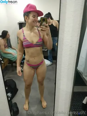 ailu.perez.ufc / ailinperezufc nude photo #0032
