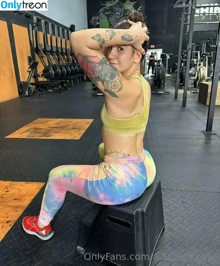 ailu.perez.ufc nude photo #0006 (ailinperezufc)
