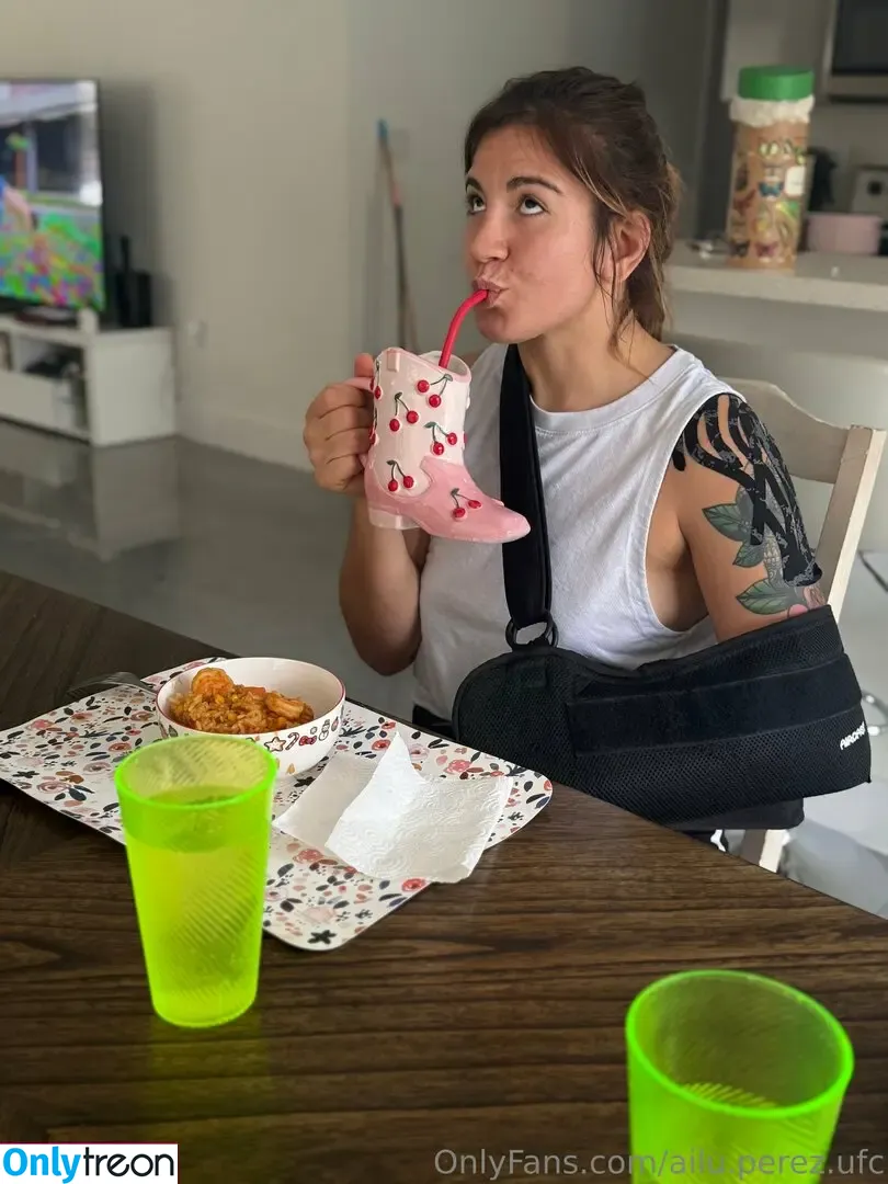 ailu.perez.ufc nude photo #0097 (ailinperezufc)