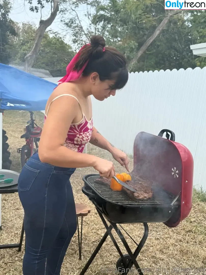 ailu.perez.ufc nude photo #0224 (ailinperezufc)