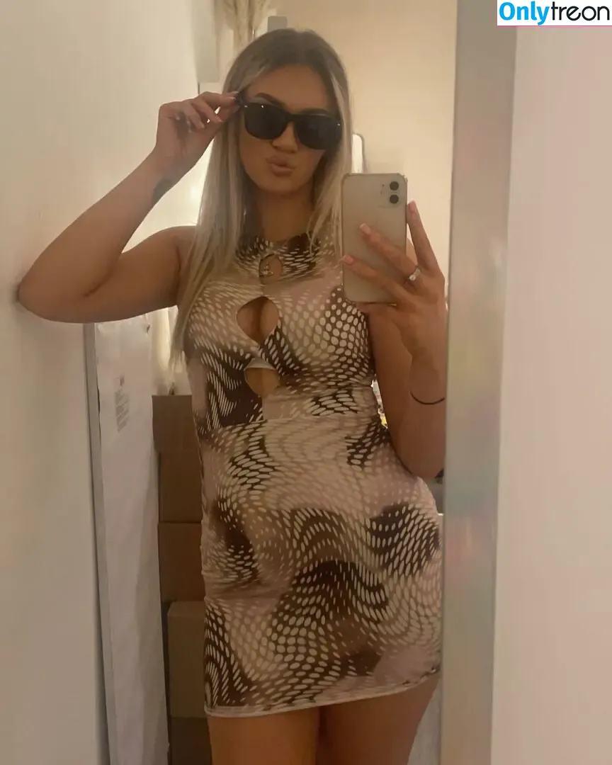 Aimee McColl nude photo #0002 (_aimeemccollx)