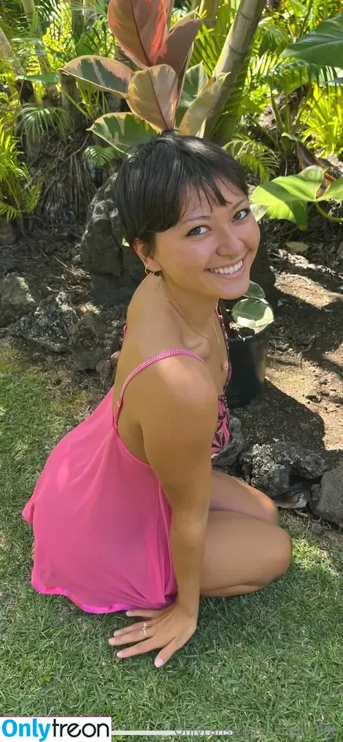 Aina.loves nude photo #0066 (Seaafoam / ainaaaa808)